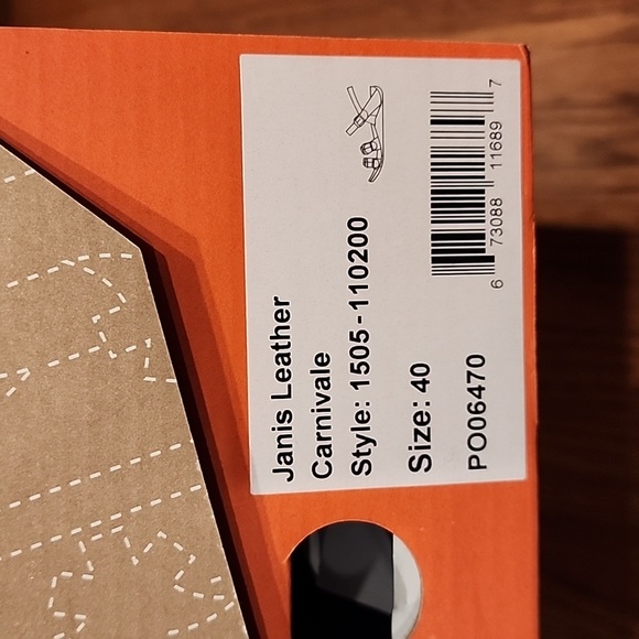 NWOT Dankso sandals, size 40 - Picture 7 of 9